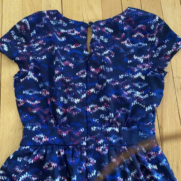 4/$20🥳 Lily Rose Short Sleeved Dress Size Small - Picture 4 of 8